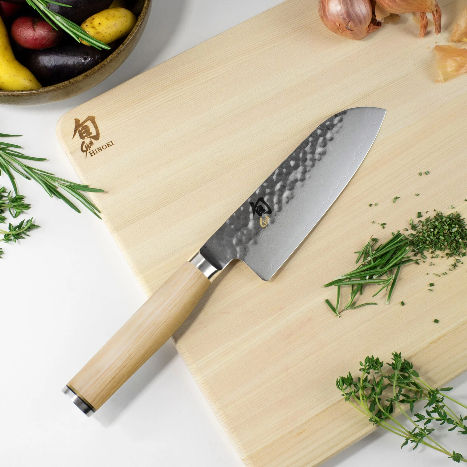 Shun Premier Blonde 5.5" Santoku Knife 6 Shun Premier Blonde 5.5" Santoku Knife - Image 6