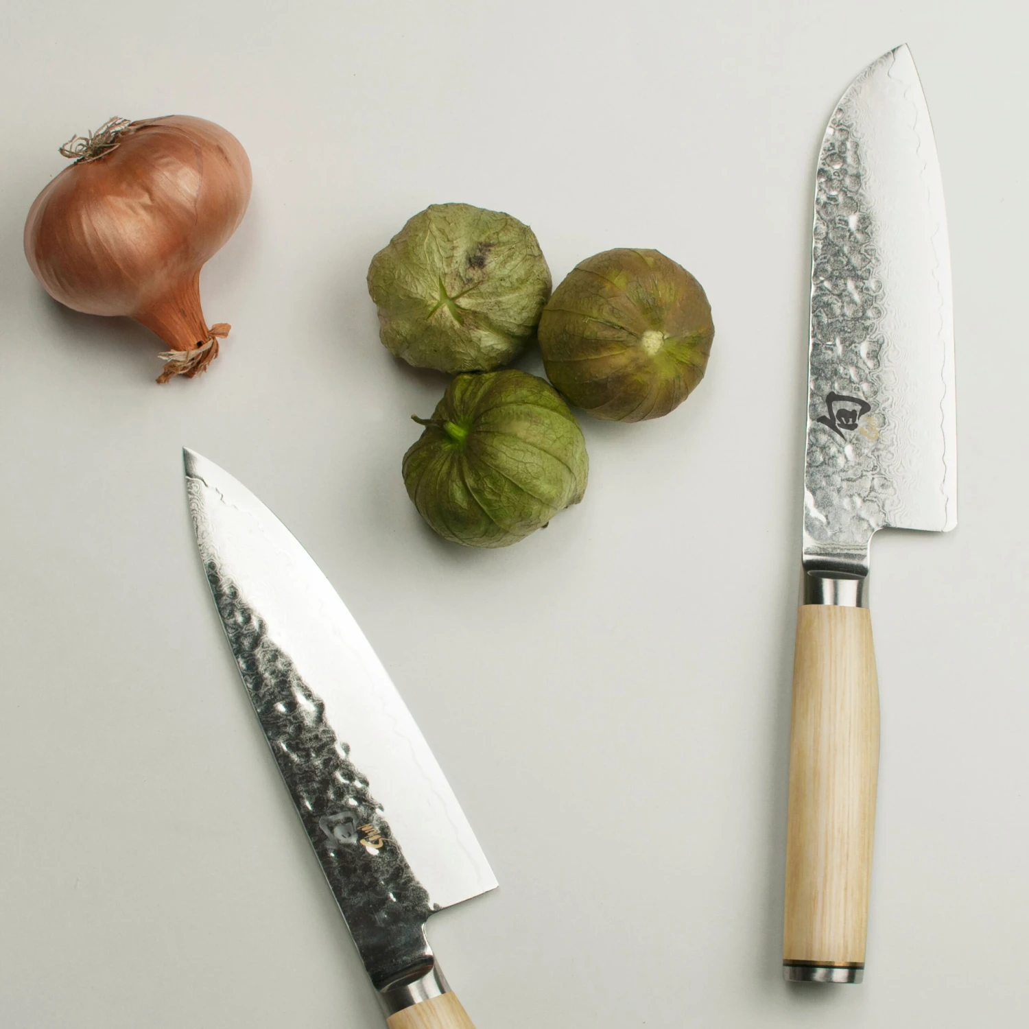 Shun Premier Blonde 5.5" Santoku Knife 4 Shun Premier Blonde 5.5" Santoku Knife - Image 4